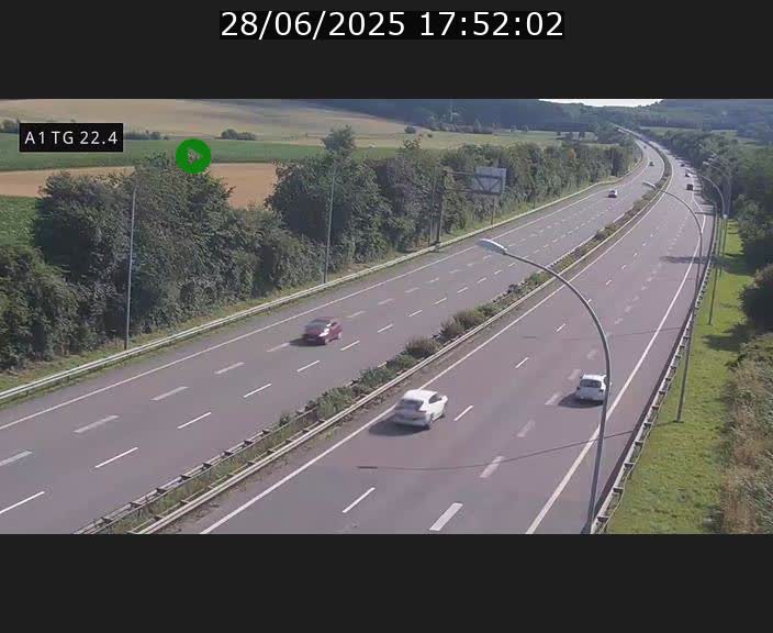 <h2>Traffic live webcam Luxembourg Flaxweiler - A1 direction Luxembourg - BK 22.4</h2>