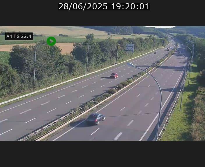 <h2>Traffic live webcam Luxembourg Flaxweiler - A1 direction Luxembourg - BK 22.4</h2>