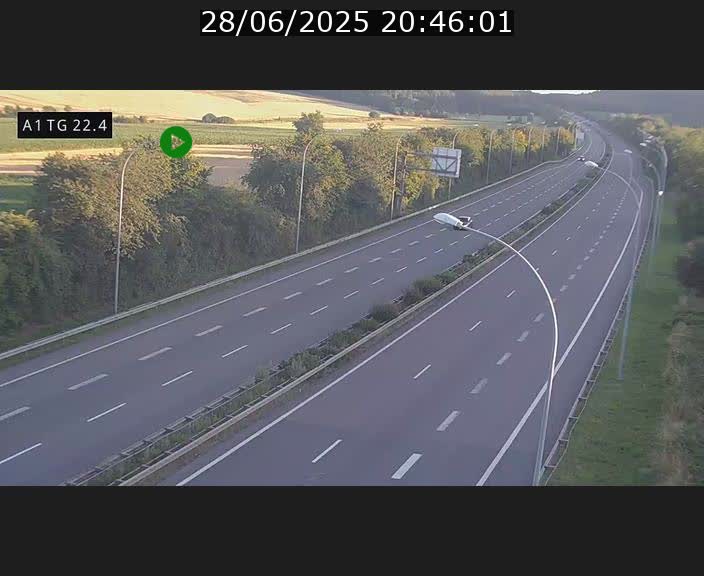 <h2>Traffic live webcam Luxembourg Flaxweiler - A1 direction Luxembourg - BK 22.4</h2>
