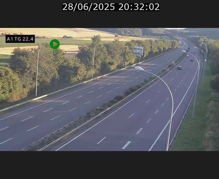 <h2>Traffic live webcam Luxembourg Flaxweiler - A1 direction Luxembourg - BK 22.4</h2>