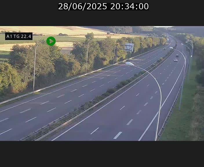 <h2>Traffic live webcam Luxembourg Flaxweiler - A1 direction Luxembourg - BK 22.4</h2>