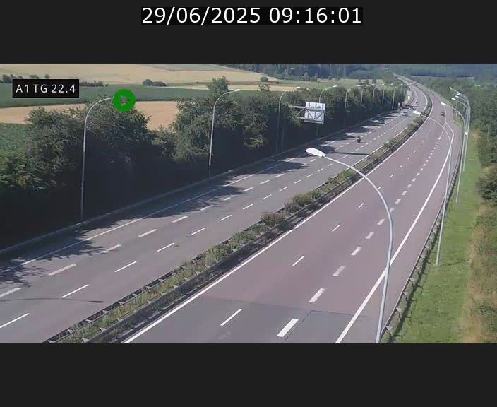 <h2>Traffic live webcam Luxembourg Flaxweiler - A1 direction Luxembourg - BK 22.4</h2>