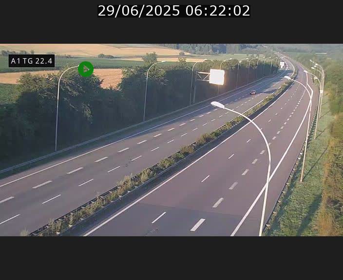 <h2>Traffic live webcam Luxembourg Flaxweiler - A1 direction Luxembourg - BK 22.4</h2>