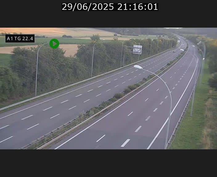 <h2>Traffic live webcam Luxembourg Flaxweiler - A1 direction Luxembourg - BK 22.4</h2>