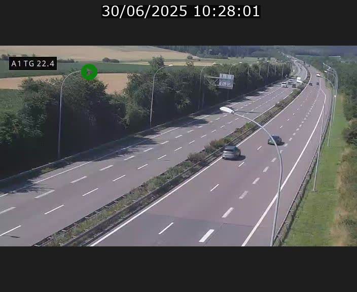 <h2>Traffic live webcam Luxembourg Flaxweiler - A1 direction Luxembourg - BK 22.4</h2>