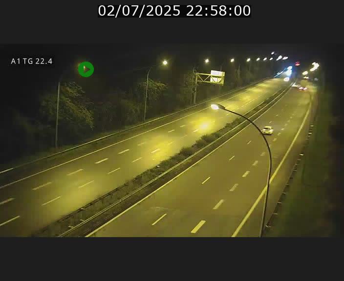 <h2>Traffic live webcam Luxembourg Flaxweiler - A1 direction Luxembourg - BK 22.4</h2>