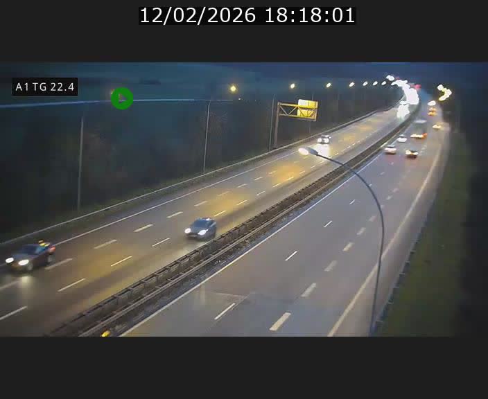 <h2>Traffic live webcam Luxembourg Flaxweiler - A1 direction Luxembourg - BK 22.4</h2>