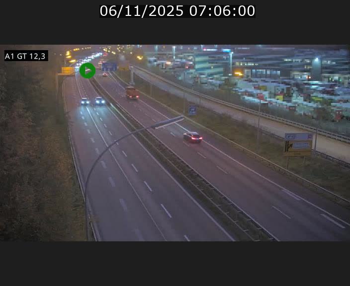 <h2>Traffic live webcam Luxembourg Senningerberg - A1 direction Allemagne - BK 12.3</h2>