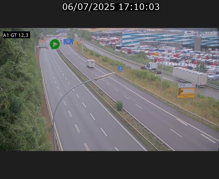 <h2>Traffic live webcam Luxembourg Senningerberg - A1 direction Allemagne - BK 12.3</h2>