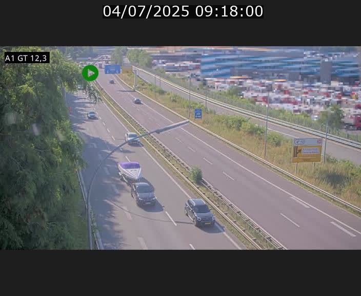 <h2>Traffic live webcam Luxembourg Senningerberg - A1 direction Allemagne - BK 12.3</h2>
