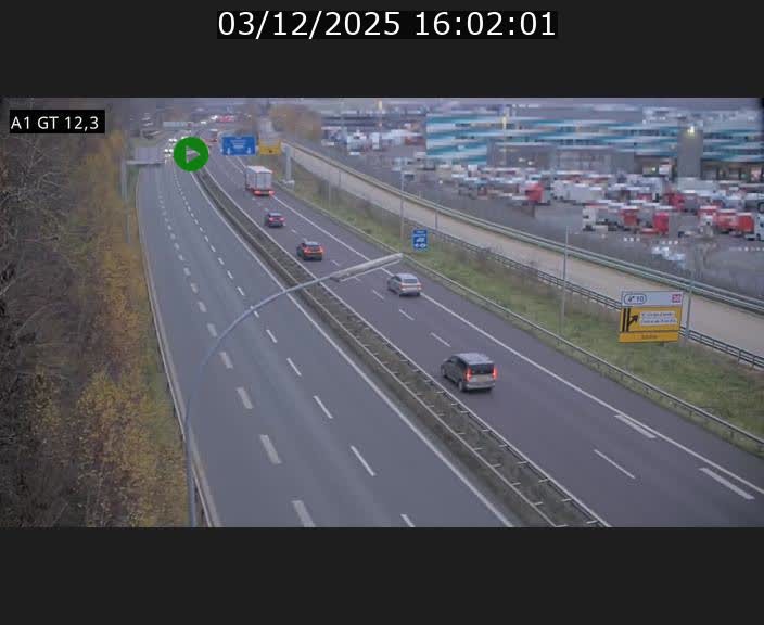 <h2>Traffic live webcam Luxembourg Senningerberg - A1 direction Allemagne - BK 12.3</h2>