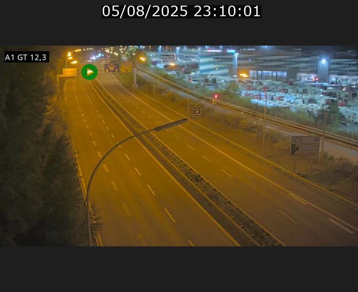 <h2>Traffic live webcam Luxembourg Senningerberg - A1 direction Allemagne - BK 12.3</h2>