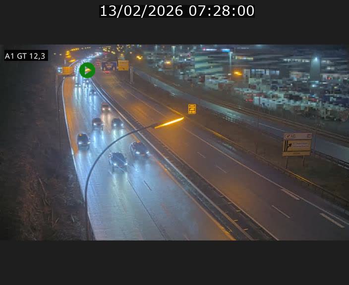 <h2>Traffic live webcam Luxembourg Senningerberg - A1 direction Allemagne - BK 12.3</h2>