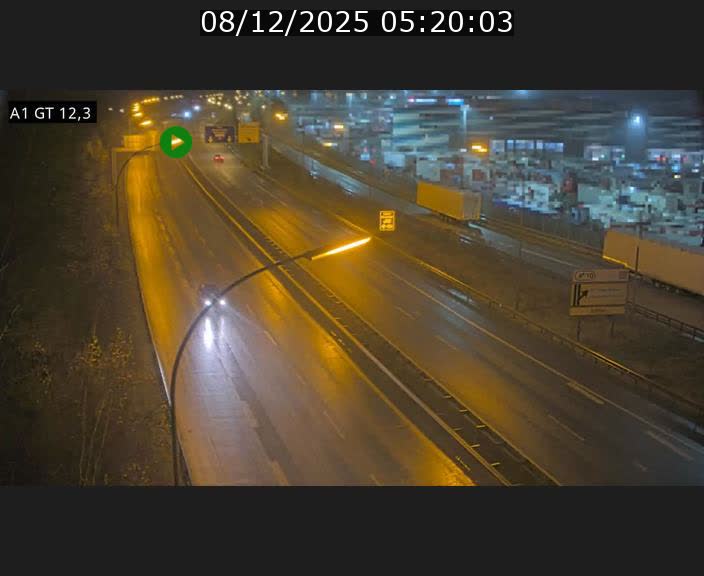 <h2>Traffic live webcam Luxembourg Senningerberg - A1 direction Allemagne - BK 12.3</h2>