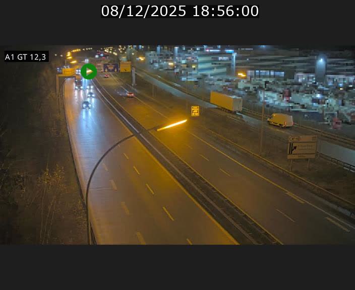 <h2>Traffic live webcam Luxembourg Senningerberg - A1 direction Allemagne - BK 12.3</h2>