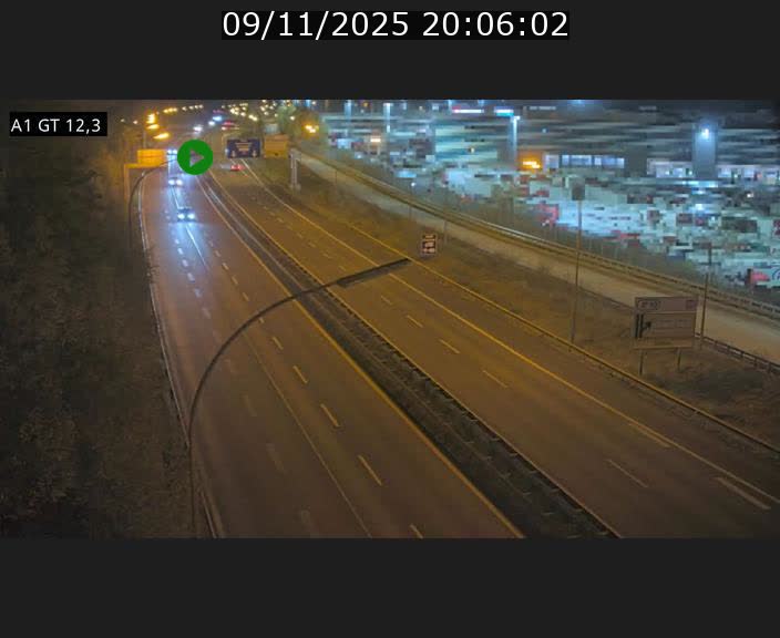 <h2>Traffic live webcam Luxembourg Senningerberg - A1 direction Allemagne - BK 12.3</h2>