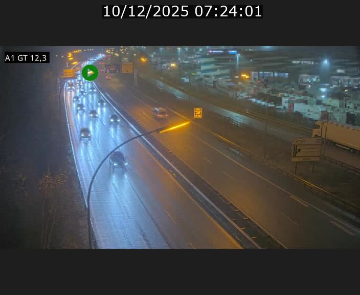 <h2>Traffic live webcam Luxembourg Senningerberg - A1 direction Allemagne - BK 12.3</h2>