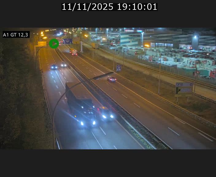 <h2>Traffic live webcam Luxembourg Senningerberg - A1 direction Allemagne - BK 12.3</h2>