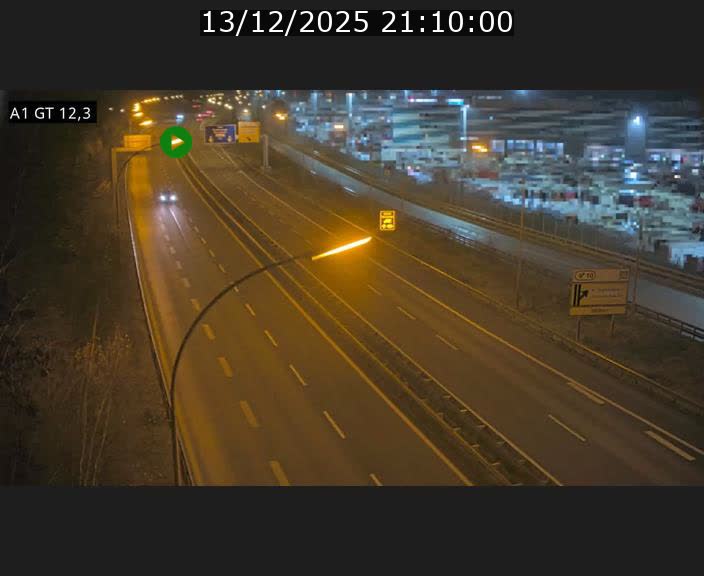 <h2>Traffic live webcam Luxembourg Senningerberg - A1 direction Allemagne - BK 12.3</h2>