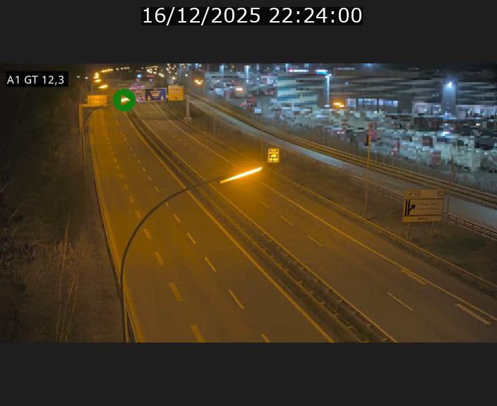 <h2>Traffic live webcam Luxembourg Senningerberg - A1 direction Allemagne - BK 12.3</h2>