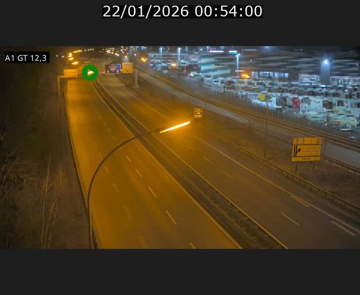 <h2>Traffic live webcam Luxembourg Senningerberg - A1 direction Allemagne - BK 12.3</h2>