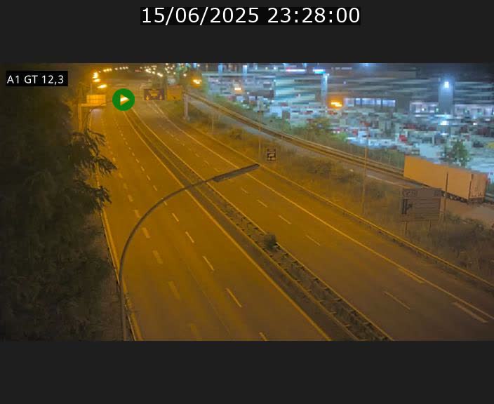Traffic live webcam Luxembourg Senningerberg - A1 direction Allemagne - BK 12.3