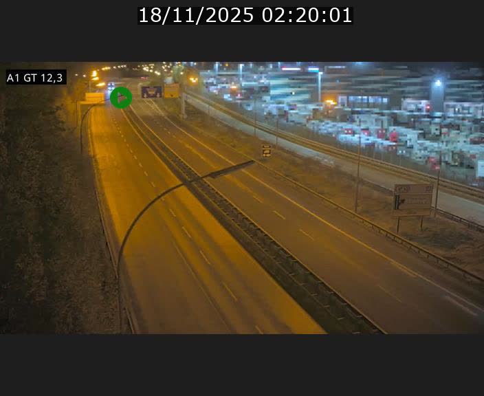 <h2>Traffic live webcam Luxembourg Senningerberg - A1 direction Allemagne - BK 12.3</h2>