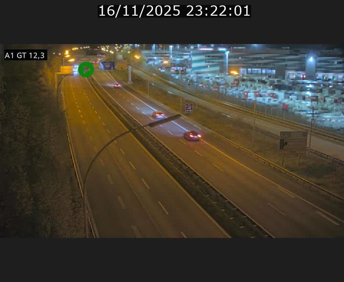 <h2>Traffic live webcam Luxembourg Senningerberg - A1 direction Allemagne - BK 12.3</h2>
