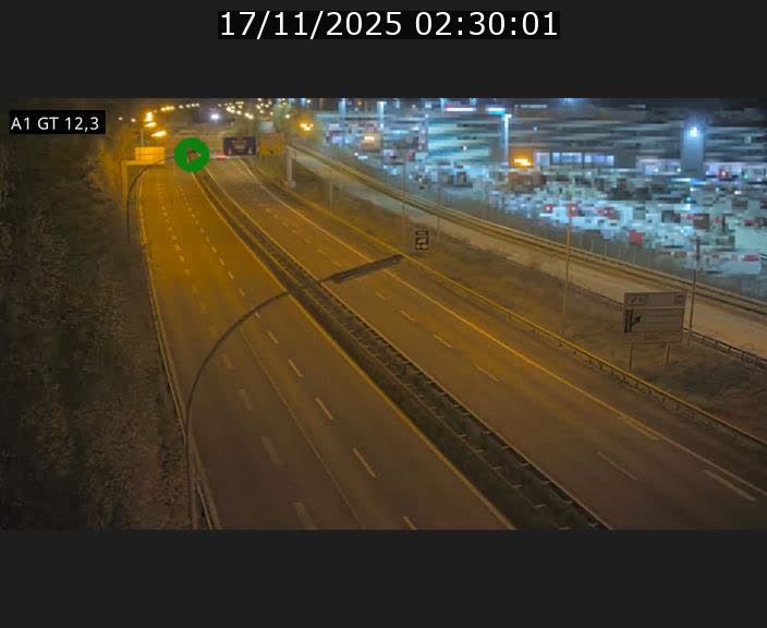 <h2>Traffic live webcam Luxembourg Senningerberg - A1 direction Allemagne - BK 12.3</h2>