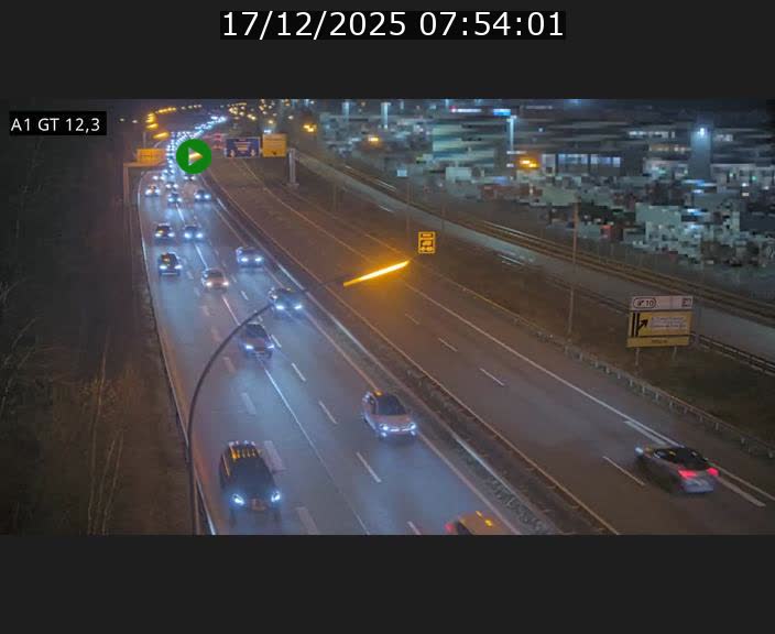 <h2>Traffic live webcam Luxembourg Senningerberg - A1 direction Allemagne - BK 12.3</h2>