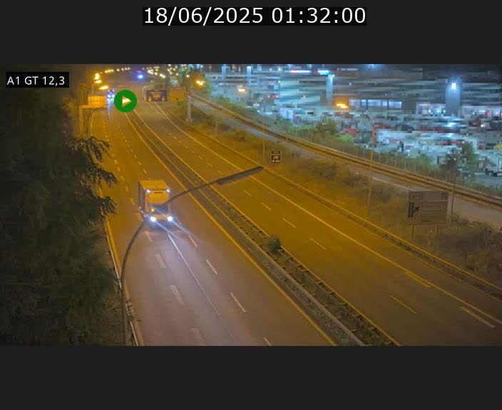 Traffic live webcam Luxembourg Senningerberg - A1 direction Allemagne - BK 12.3