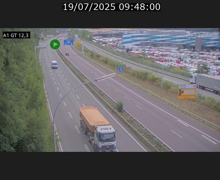 <h2>Traffic live webcam Luxembourg Senningerberg - A1 direction Allemagne - BK 12.3</h2>