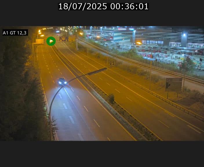 <h2>Traffic live webcam Luxembourg Senningerberg - A1 direction Allemagne - BK 12.3</h2>