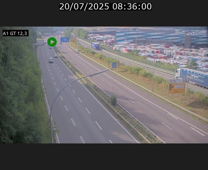 <h2>Traffic live webcam Luxembourg Senningerberg - A1 direction Allemagne - BK 12.3</h2>