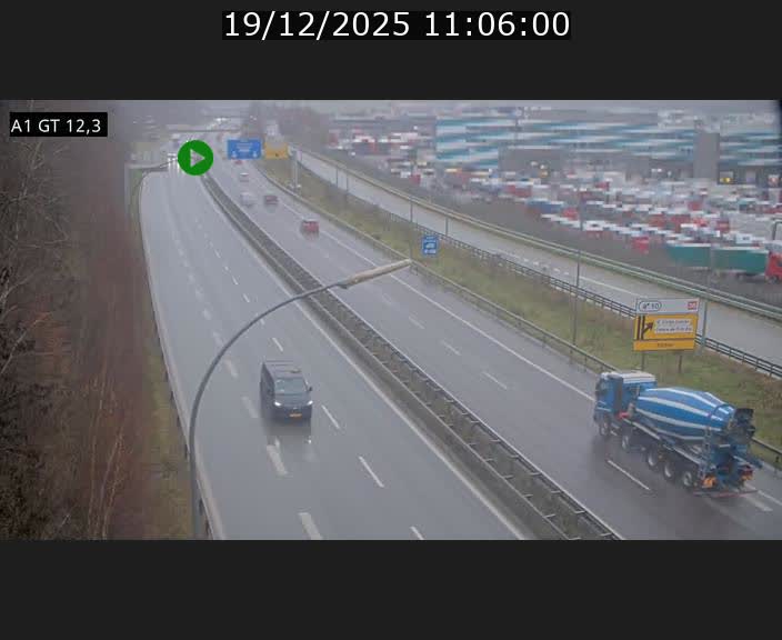 <h2>Traffic live webcam Luxembourg Senningerberg - A1 direction Allemagne - BK 12.3</h2>