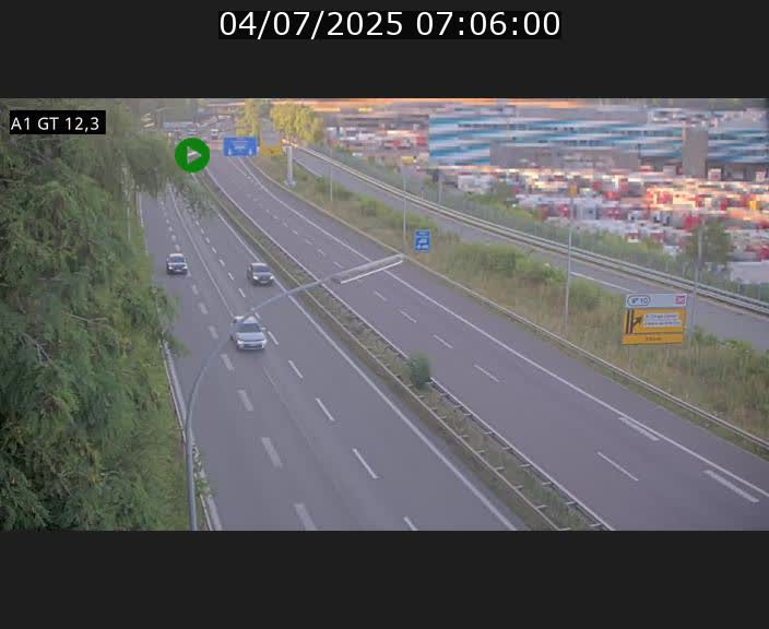 Traffic live webcam Luxembourg Senningerberg - A1 direction Allemagne - BK 12.3