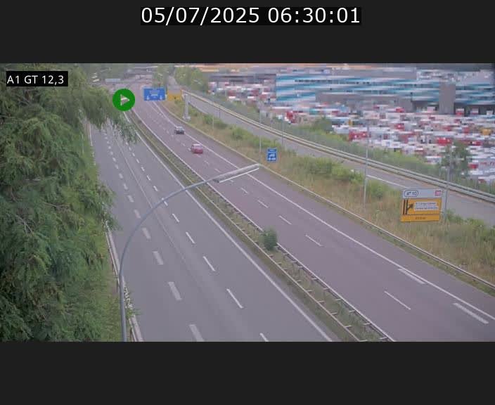 Traffic live webcam Luxembourg Senningerberg - A1 direction Allemagne - BK 12.3