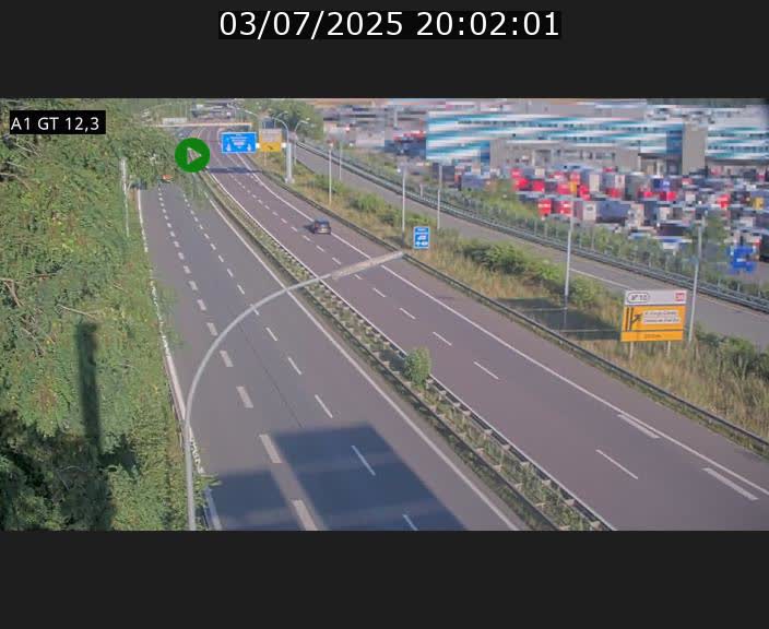 Traffic live webcam Luxembourg Senningerberg - A1 direction Allemagne - BK 12.3