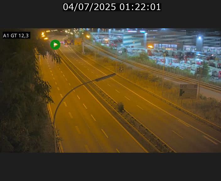 Traffic live webcam Luxembourg Senningerberg - A1 direction Allemagne - BK 12.3