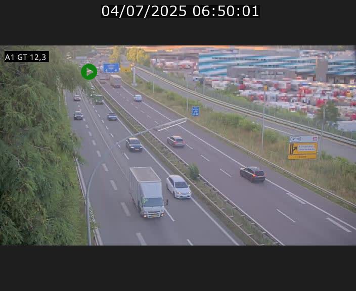 Traffic live webcam Luxembourg Senningerberg - A1 direction Allemagne - BK 12.3