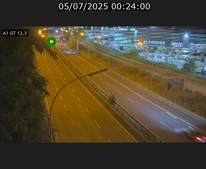 Traffic live webcam Luxembourg Senningerberg - A1 direction Allemagne - BK 12.3