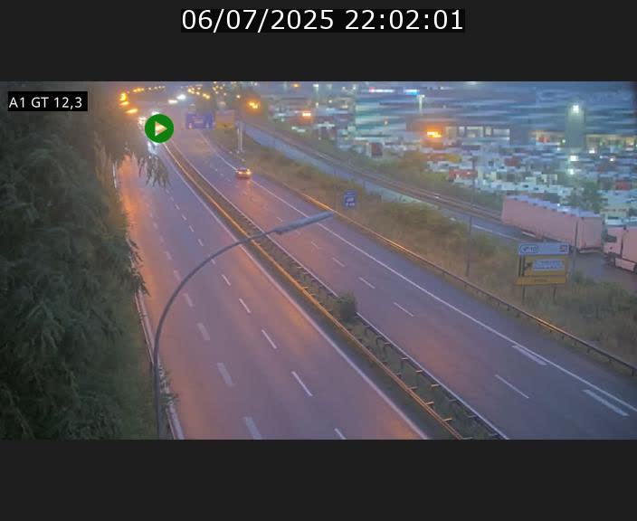 Traffic live webcam Luxembourg Senningerberg - A1 direction Allemagne - BK 12.3