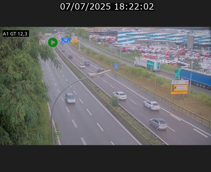 Traffic live webcam Luxembourg Senningerberg - A1 direction Allemagne - BK 12.3