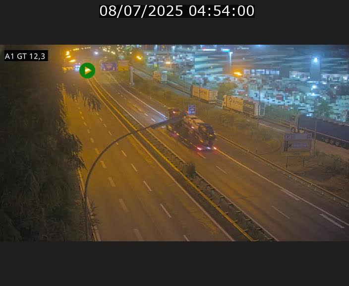 Traffic live webcam Luxembourg Senningerberg - A1 direction Allemagne - BK 12.3