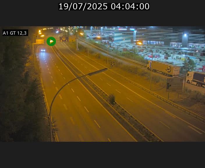 Traffic live webcam Luxembourg Senningerberg - A1 direction Allemagne - BK 12.3