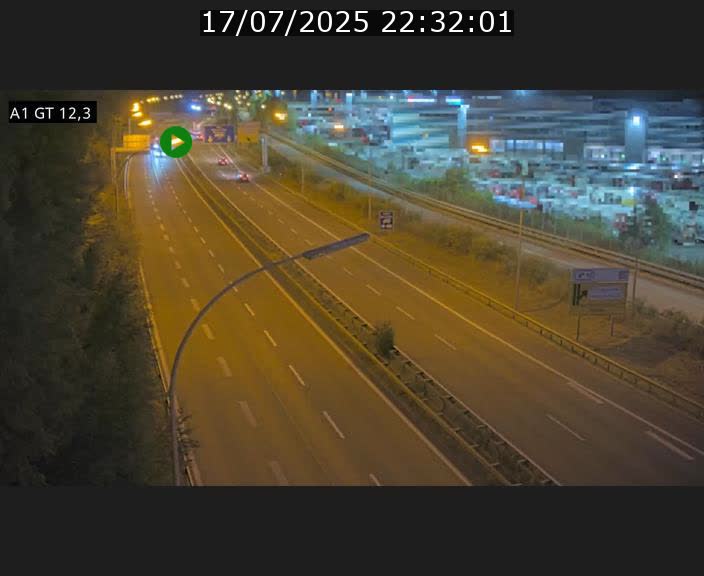 Traffic live webcam Luxembourg Senningerberg - A1 direction Allemagne - BK 12.3