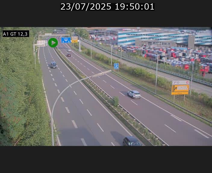 Traffic live webcam Luxembourg Senningerberg - A1 direction Allemagne - BK 12.3