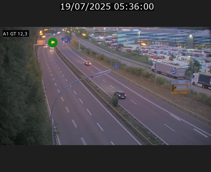 Traffic live webcam Luxembourg Senningerberg - A1 direction Allemagne - BK 12.3