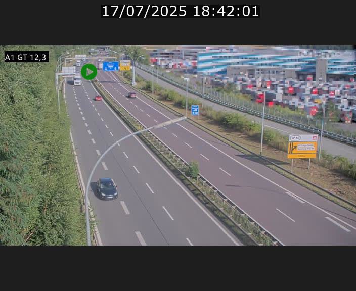 Traffic live webcam Luxembourg Senningerberg - A1 direction Allemagne - BK 12.3