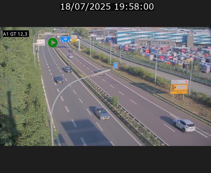 Traffic live webcam Luxembourg Senningerberg - A1 direction Allemagne - BK 12.3